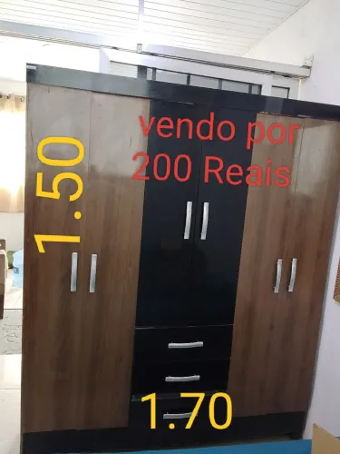 Guarda roupa casal 200 reais no dinheiro.