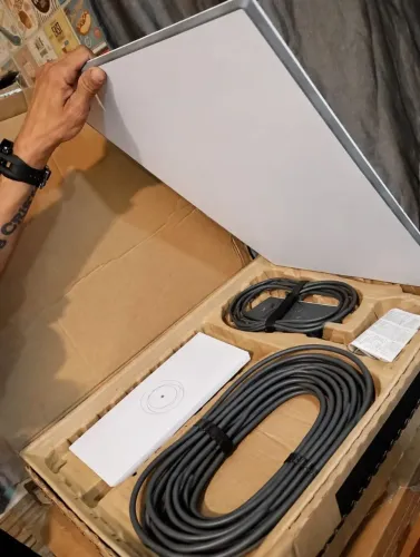 Antena de Internet Starlink Via Satélite Standard Kit V4 com Roteador - Original