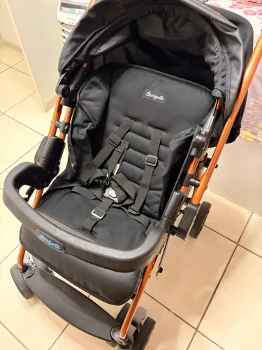 Carrinho de Bebê Burigotto Rio K (Preto/Cobre) - Pouquíssimo Usado