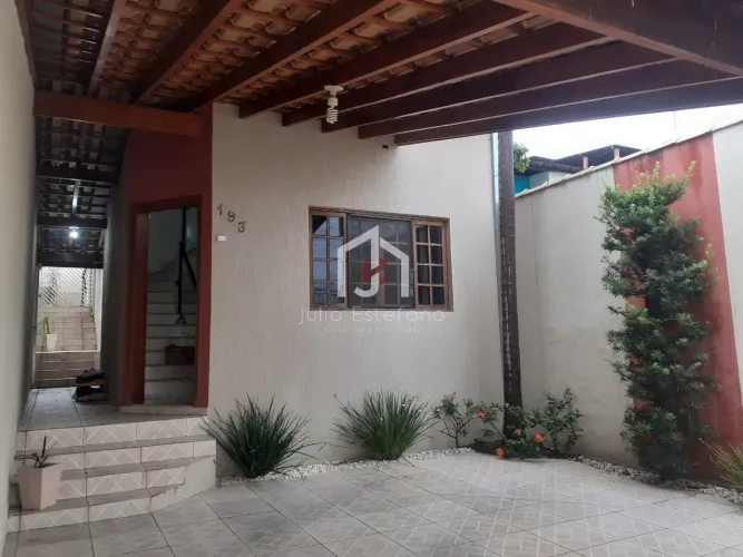 Sobrado, 2 Suítes & Quintal - Alto Cardoso - Pindamonhangaba/SP