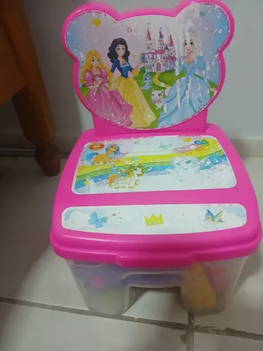 Brinquedo princesas encaixe