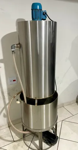 Torre de resfriamento em inox Bertollo