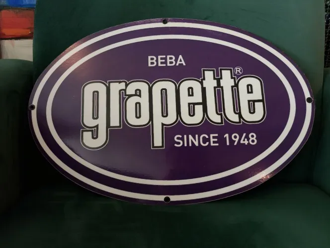 Quadro Placa Decorativa em Metal Grapette