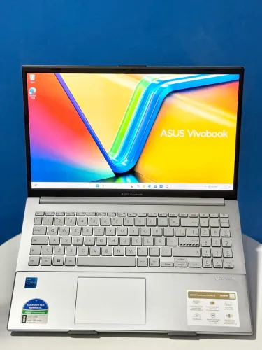 Notebook Asus Vivobook - i3 13ªGth 8Gb SSD 512Gb | Lacrado e na caixa