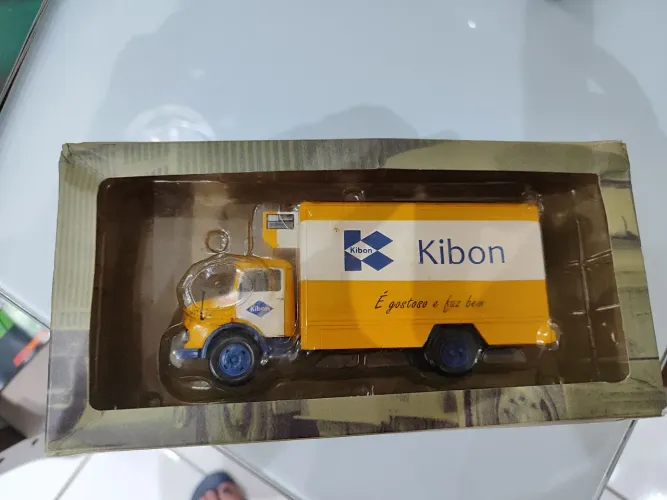 Mercedes-Benz L 1113 (1968) Kibon 1:43