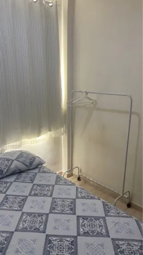 quarto individual bairro Ingá