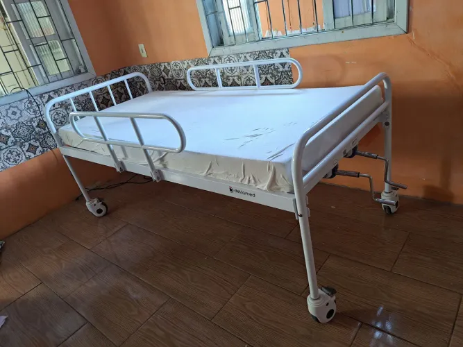 Cama hospitalar