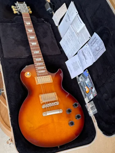 Gibson USA zero