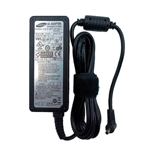 Fonte Carregador Notebook Samsung Lg Qbex Plug Conector 3.0 X 1.1mm Pino Fino 19v 2.1A 40w