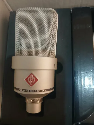2 Microfones TLM 103 Neumann condensador 