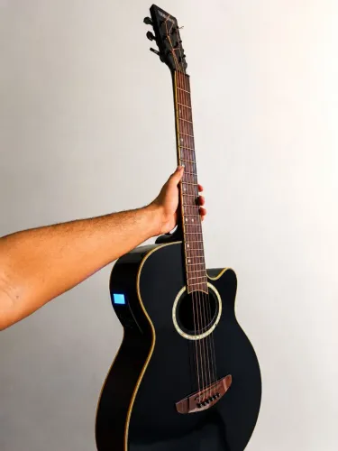 Violão Yamaha Elétrico profissional