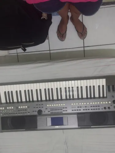 Teclado psr s670