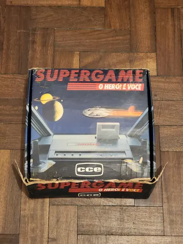 Super Game CCE VG 2800 console muito bem conservado