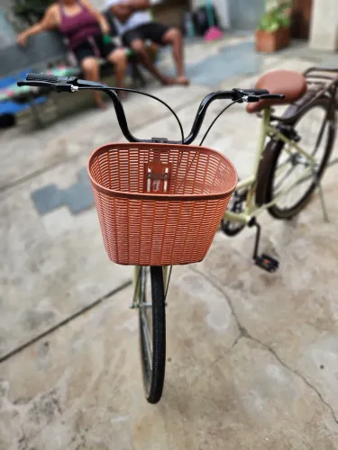 Vendo Bicicleta Estilo Praiana com Cesta