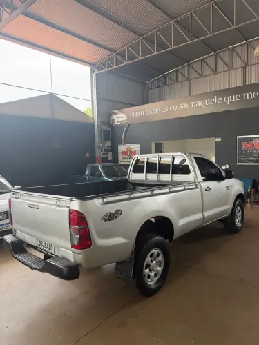 Toyota Hilux CS D4-d 4X4 3.0 TDI Dies. Mec. 2013
