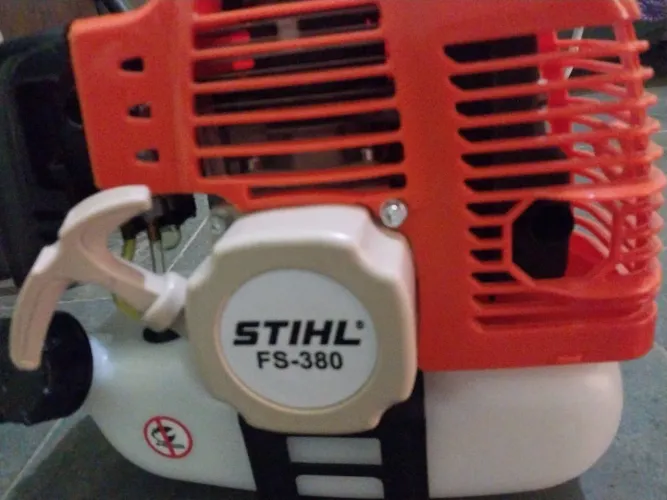 Roçadeira sthil fs380