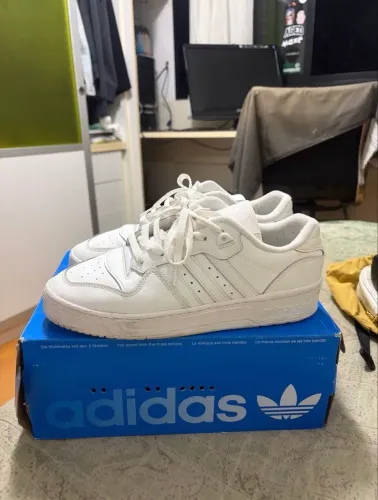Adidas Rivalry Low