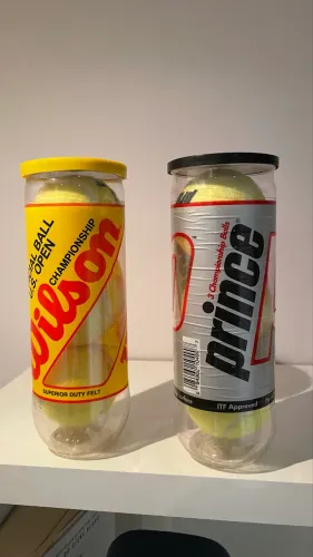COLECIONADOR ANOS 90: Packs Bola de Tênis Prince e Wilson (decoração ou performance)