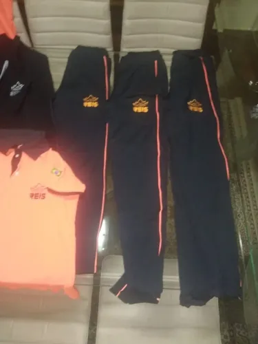 roupas usadas 16 peças em otimo estado   quase doação   muito barato