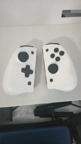 Nintendo Switch DESBLOQUEADO + Acessórios