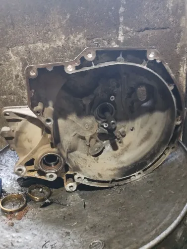 Caixa de Marcha Ford 1.0 3 cilindros
