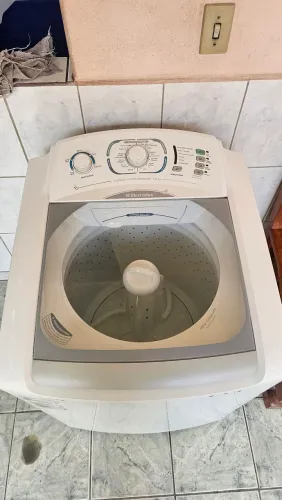 Máquina de lavar Eletrolux 15KG