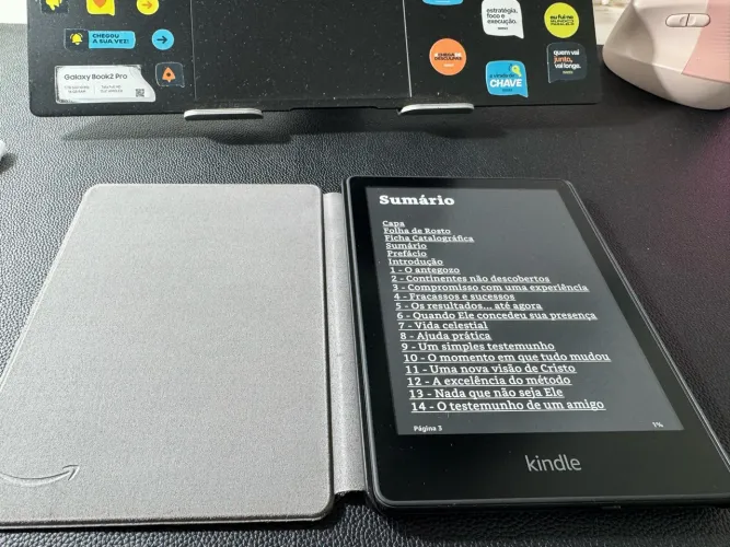 Kindle Paperwhite 16 GB: tela de 6,8" com capa de brinde