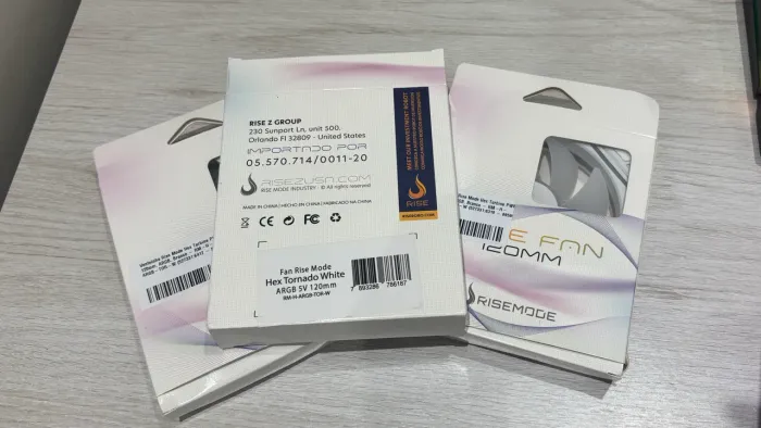 Kit 3 Fans Rise Mode Hex Turbine 120mm ARGB Branco (ZERADAS / NUNCA USADAS)