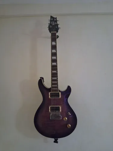 Guitarra Cort M600T 