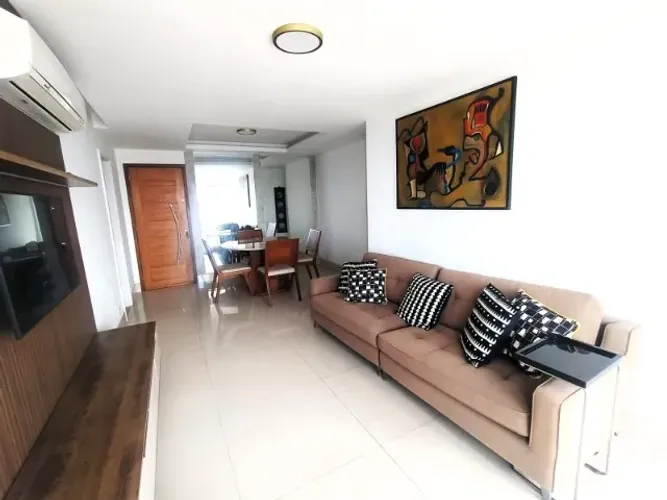 Apartamento à Venda no Novo Leblon, Barra da Tijuca - 2 Quartos, Suíte, Varanda com Vista 