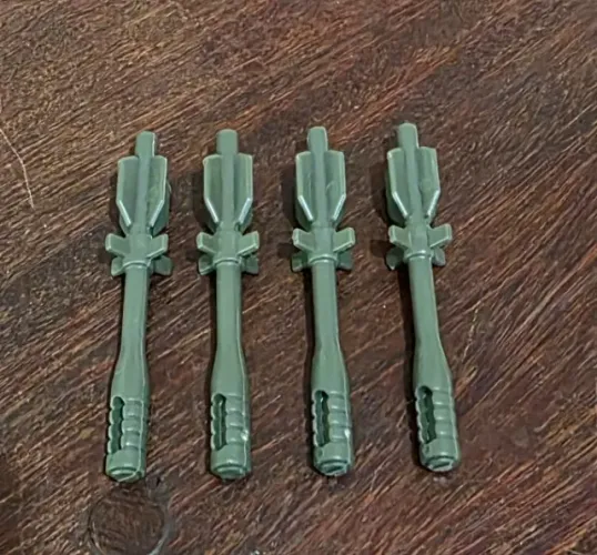 Comandos em Ação - GI JOE - Feroz - Hummer - Acessórios - Mísseis - 04 Unidades