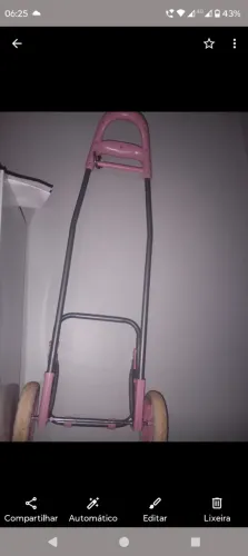 Elíptico e carrinho de feira