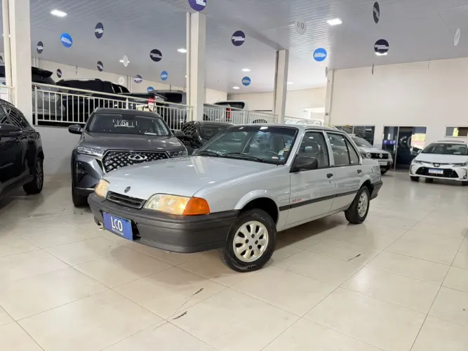 Chevrolet Monza GL 2.0 Efi/sl/l/650/club/barc.2e4p (álcool) 1996