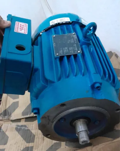 Motor WEG W22 4CV -220v