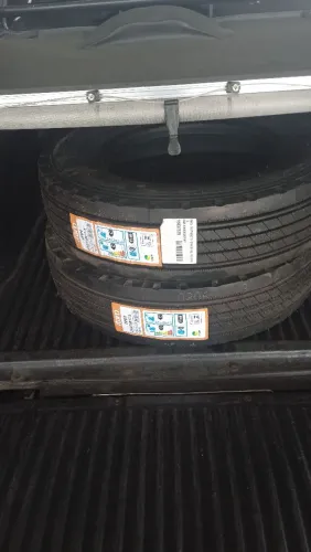 Oferta de pneu linha pesada