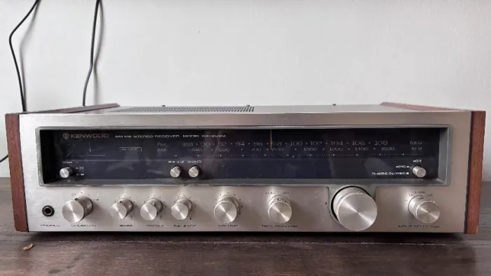 Receiver KENWOOD KR-3060 e caixas LANDO 3100 DRD