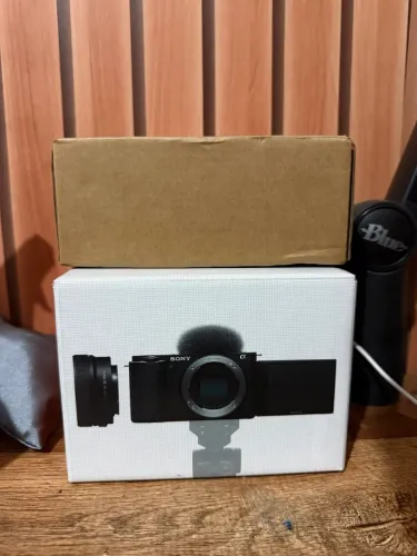 Zve10 + 16 50mm + Cage smallrig