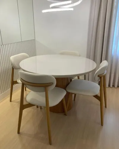 mesa de jantar redonda