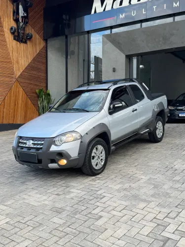 Fiat Strada Adventure1.8/ 1.8 Locker Flex CD 2012