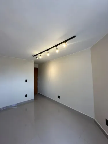 ALUGO KITNET NA C10 - CENTRO DE TAGUATINGA