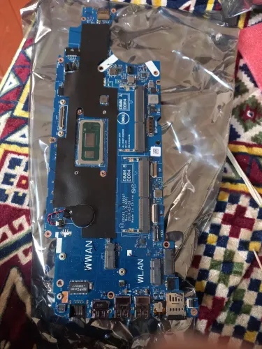 Placa mãe Notebook - Dell EDC41 LA-G891P C/I5 8ª P/ LAT.5400