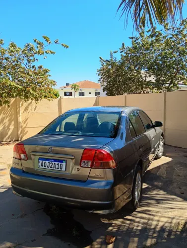 Honda Civic Sedan LX 1.7 16V 115cv Mec. 4P 2005