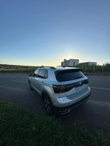 Imagem de Volkswagen T-Cross Comfortline 1.0 TSI Flex 5P Aut. 2021