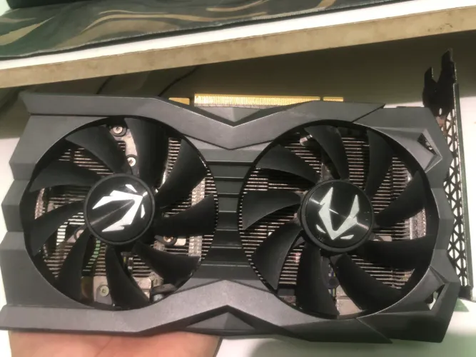 GTX 1650 (Com defeito) 