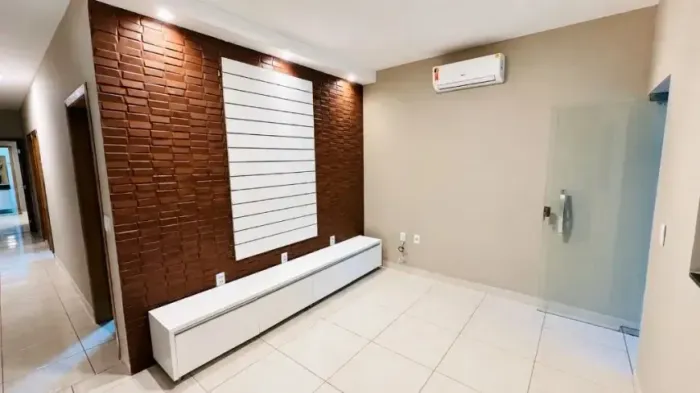 Vendo casa no Valparaiso ( parcelada no boleto)
