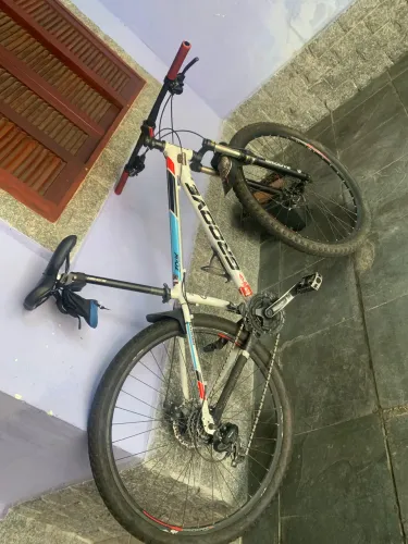 Vendo Bicicleta Groove Zouk aro 29