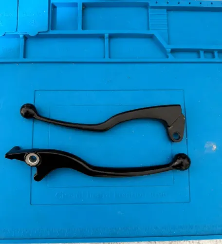 Par de manetes originais Yamaha FZ15 2026