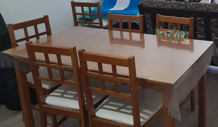 Mesa jantar com 6 cadeiras 