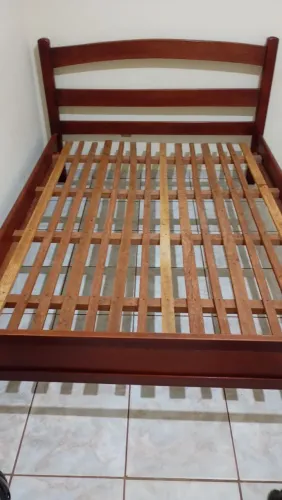 Cama casal madura pura.