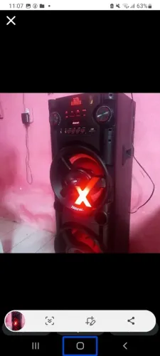 Uma caixa de som super potente nova
